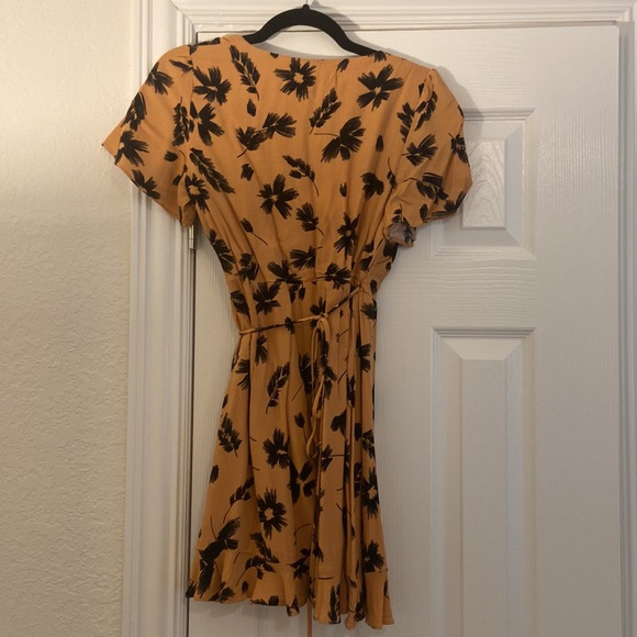 Nectar Clothing Romper - Picture 3 of 3